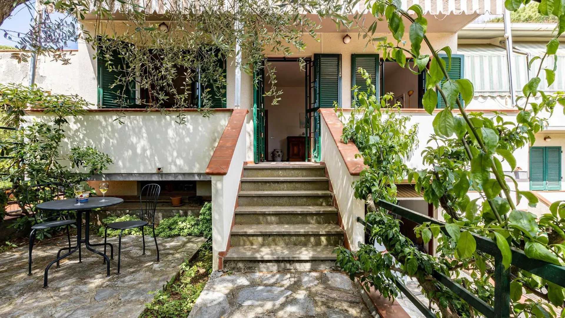 2 Bedroom Beautiful Home In Castiglioncello Feriehus